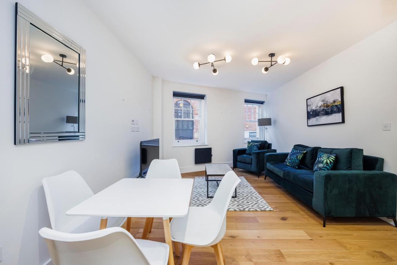 Luxury Spacious 2 Bed Apartment, London - Sk Exterior photo